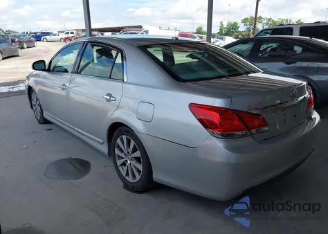2011 Toyota Avalon Limited z USA, uszkodzony, nr VIN 4T1BK3DBXBU386286